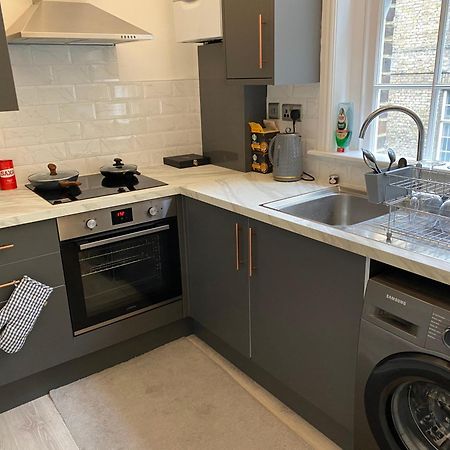 Charming Newly Refurb 2-Bed 2-Bath Whole Apartment Near Hyde Park & Kensington, Prime Paddington Location Zone 1 Londýn Exteriér fotografie