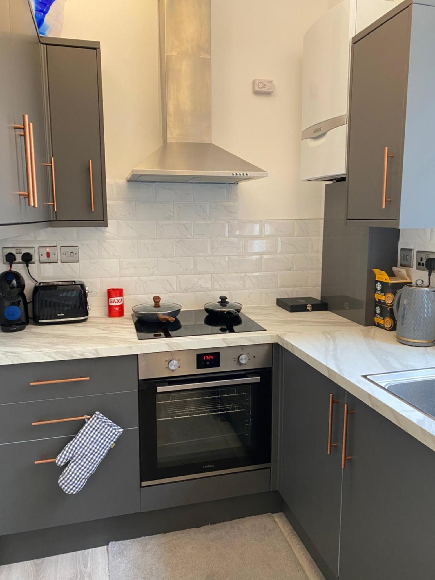 Charming Newly Refurb 2-Bed 2-Bath Whole Apartment Near Hyde Park & Kensington, Prime Paddington Location Zone 1 Londýn Exteriér fotografie